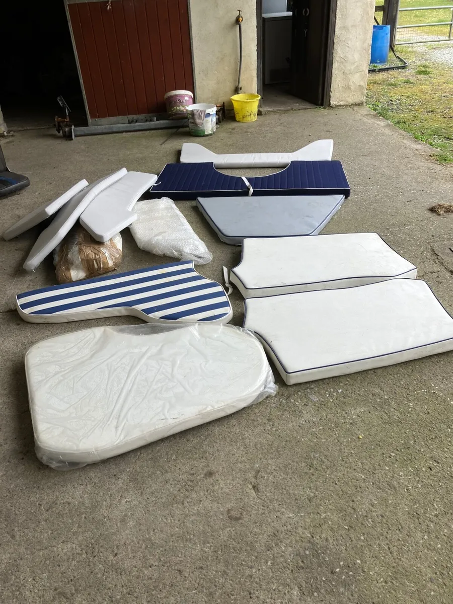 BOAT UPHOLSTERY €25 PER PIECE NEW SHOP SOILED - Image 3