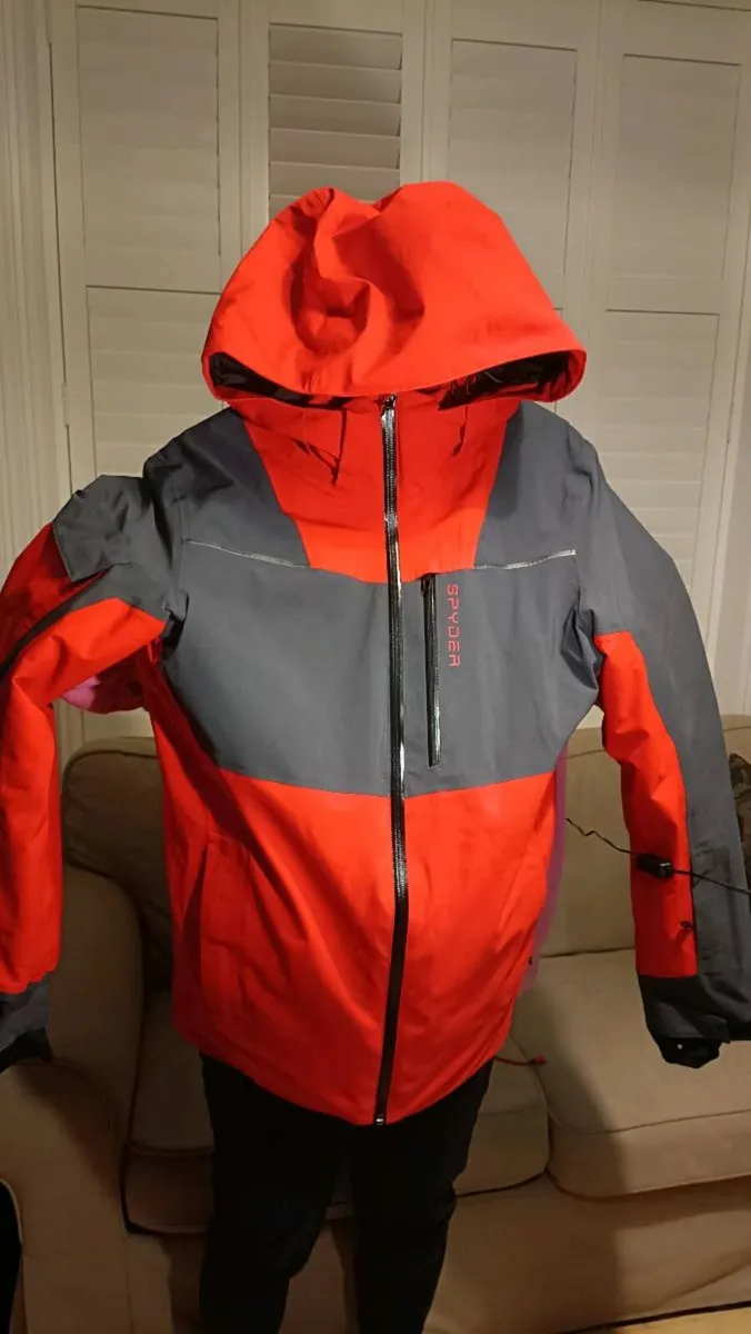 Ski/Snowboard Jacket - Image 1