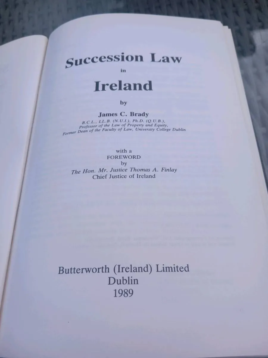 Succession Law Ireland, Brady, book, D18 7e - Image 3