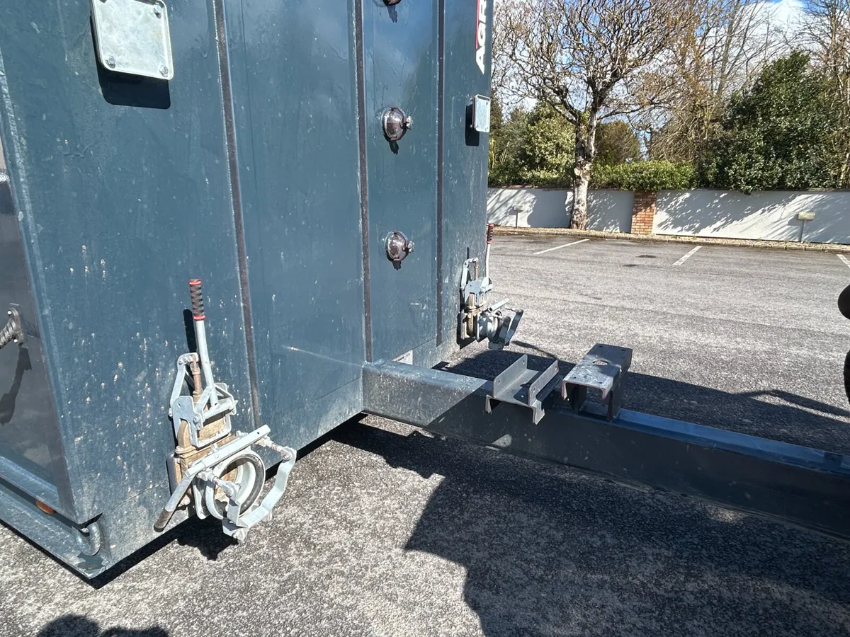 NURSE TANK 85 CUBE - Image 3