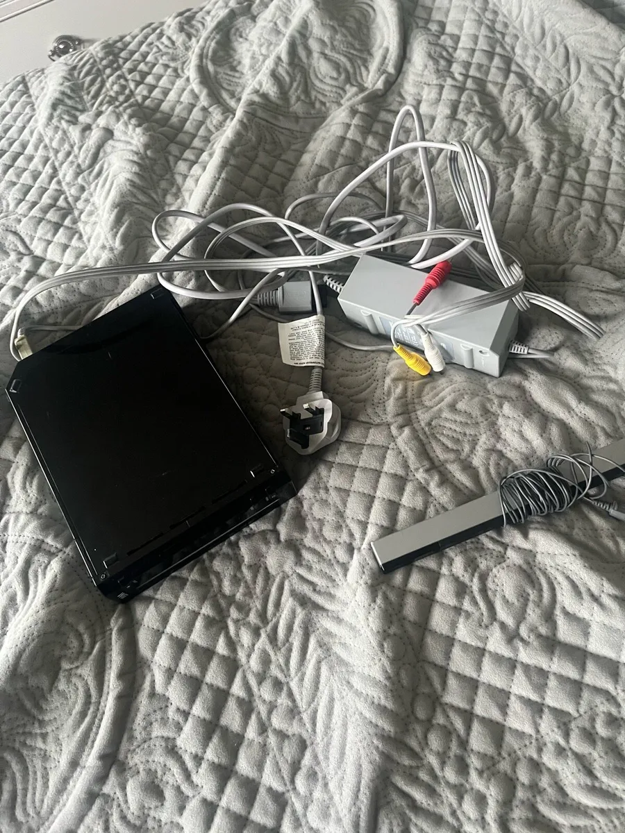 Wii console - Image 2