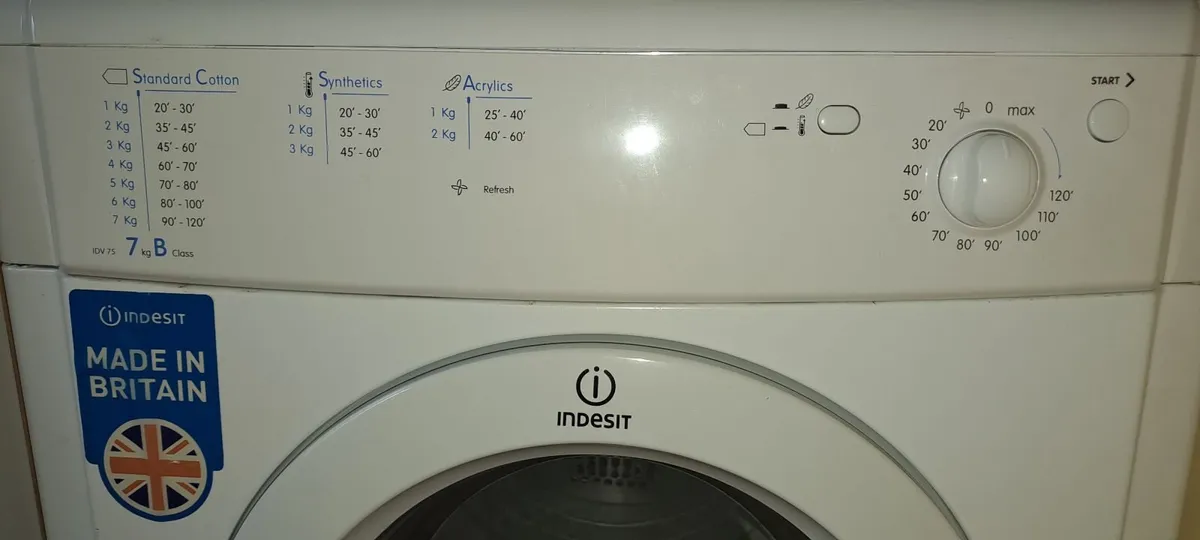 Indesit tumble dryer - Image 2
