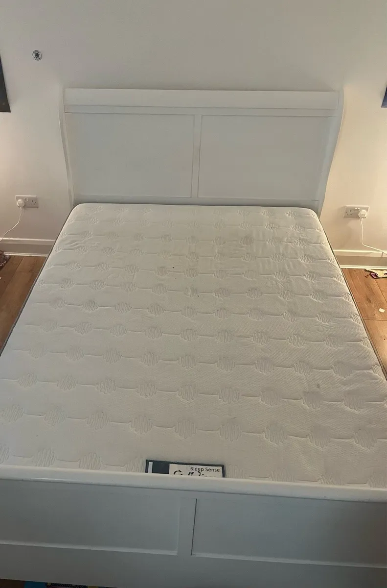 Bed for sale - Image 1