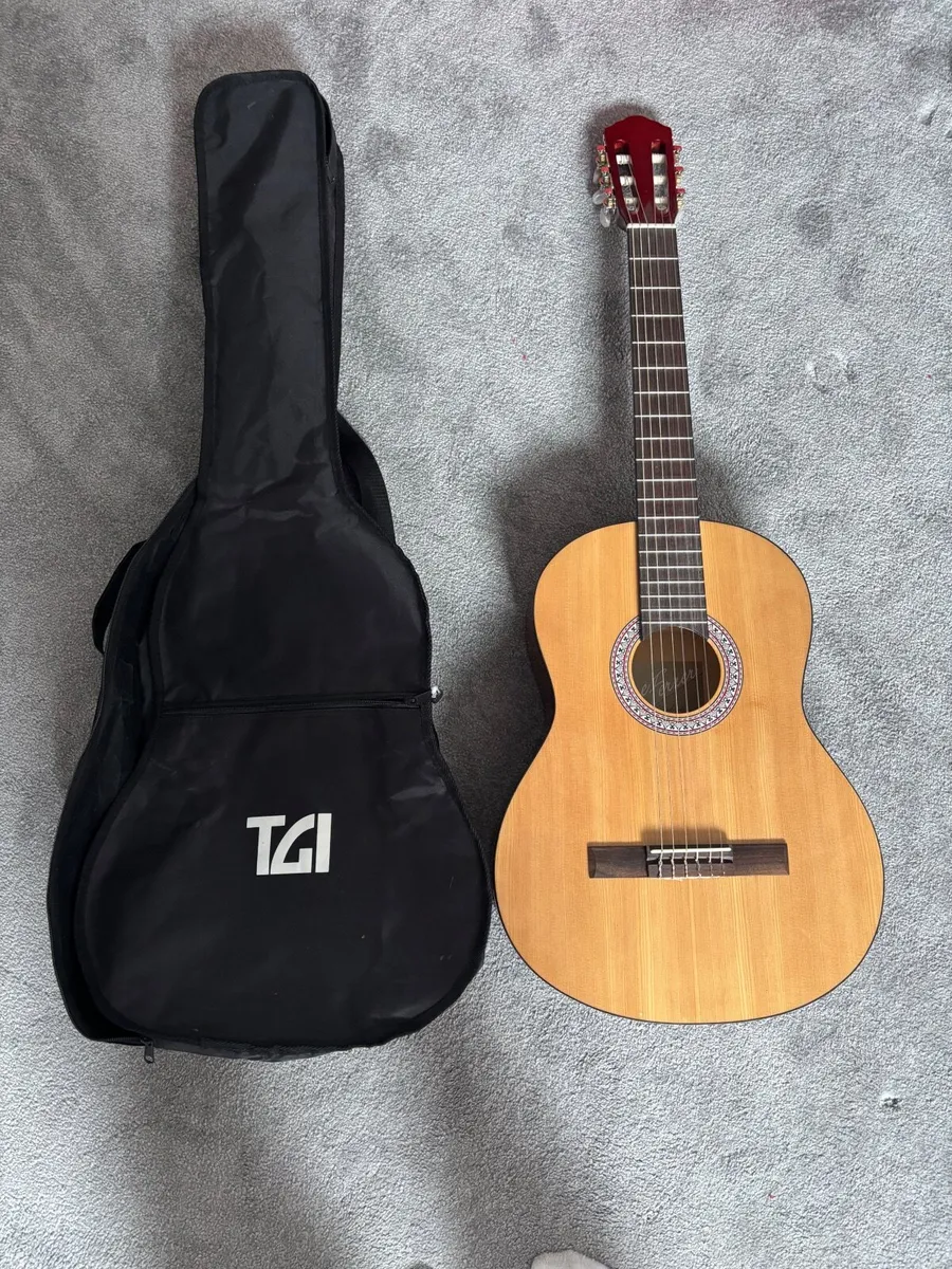 Jose Ferrer  Guitar - Image 4