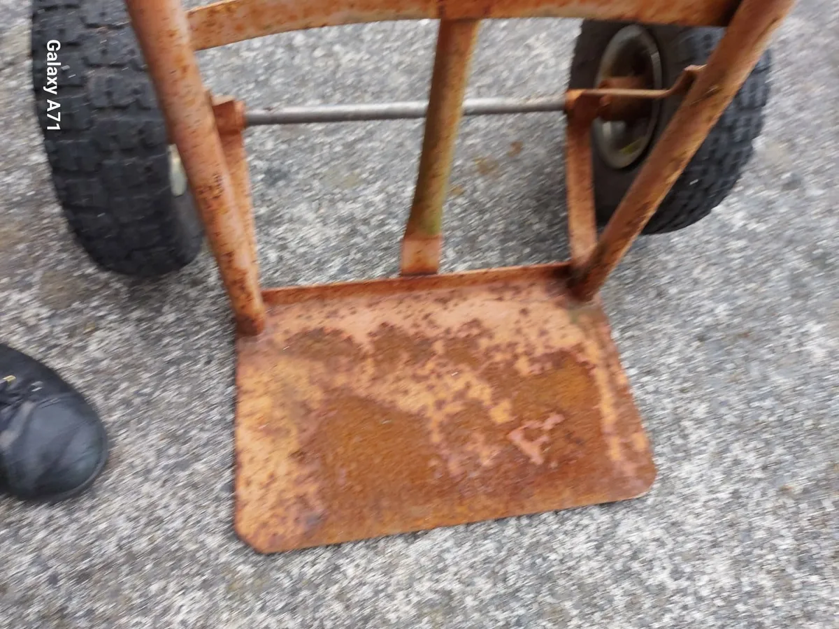 Hand Cart in great condition, Ideal for Heavy Load - Image 4