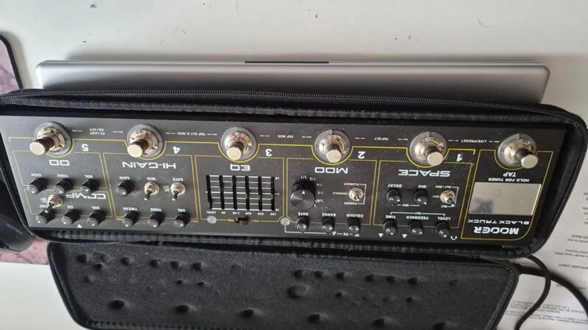 guitar effects for sale - Image 2
