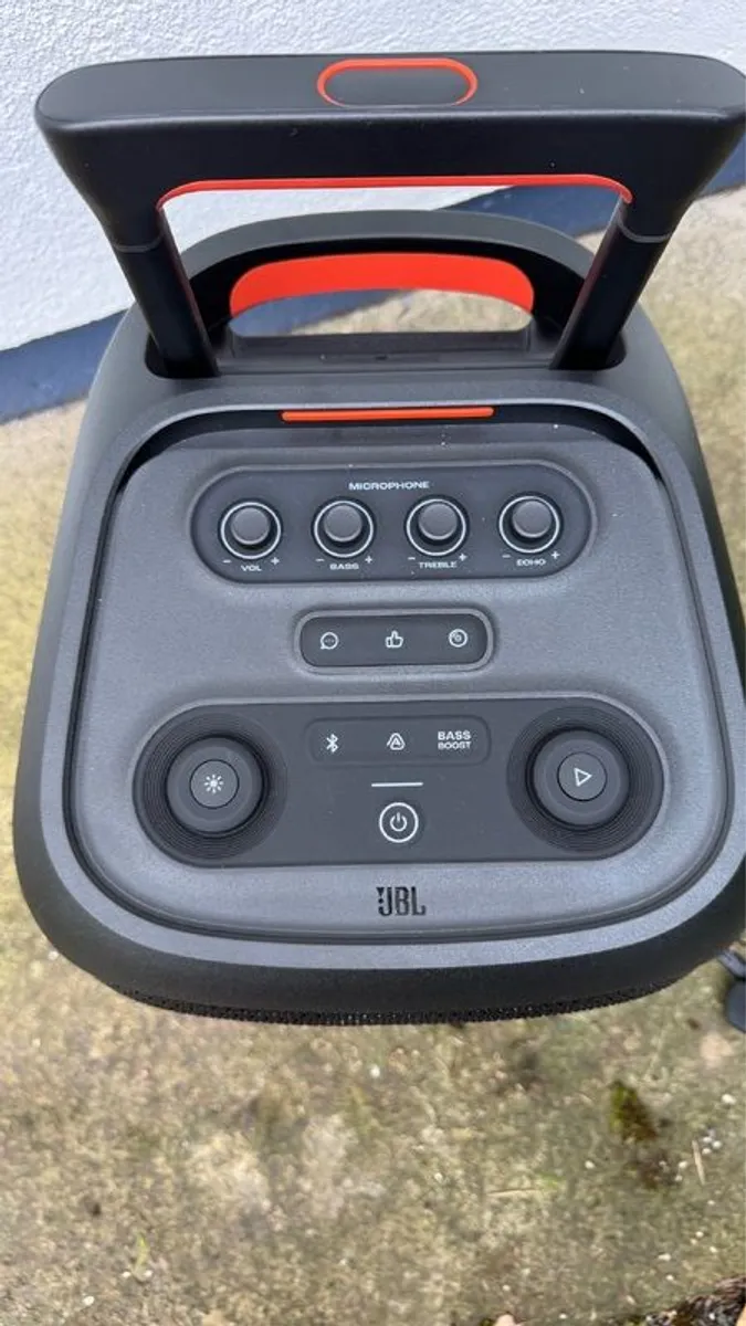 JBL PartyBox Stage 320 incl. spare battery and colour matched cover - Image 4