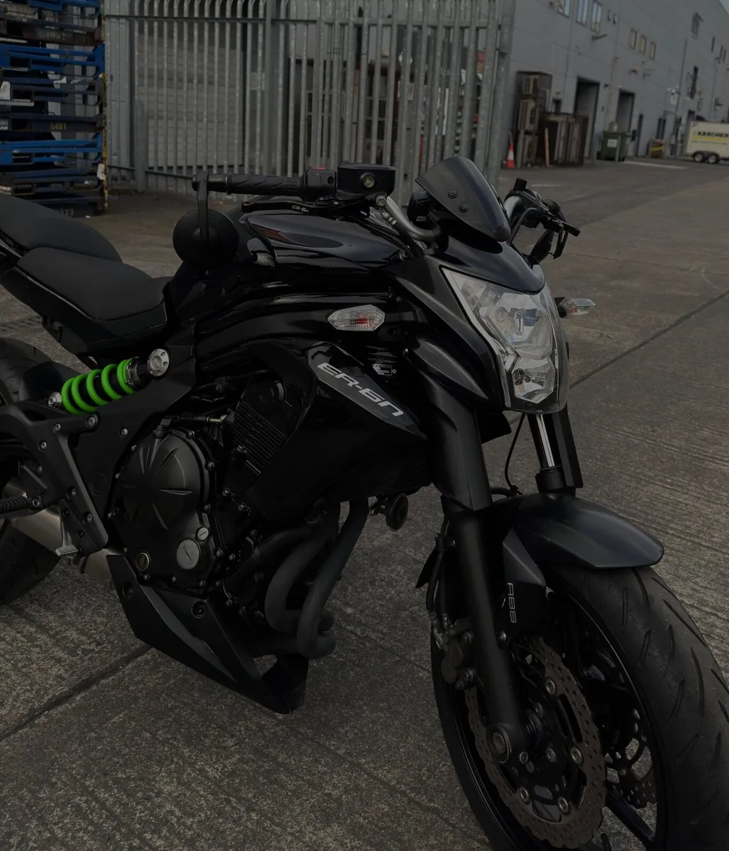 Kawasaki ER6n 2014 Abs - Image 1