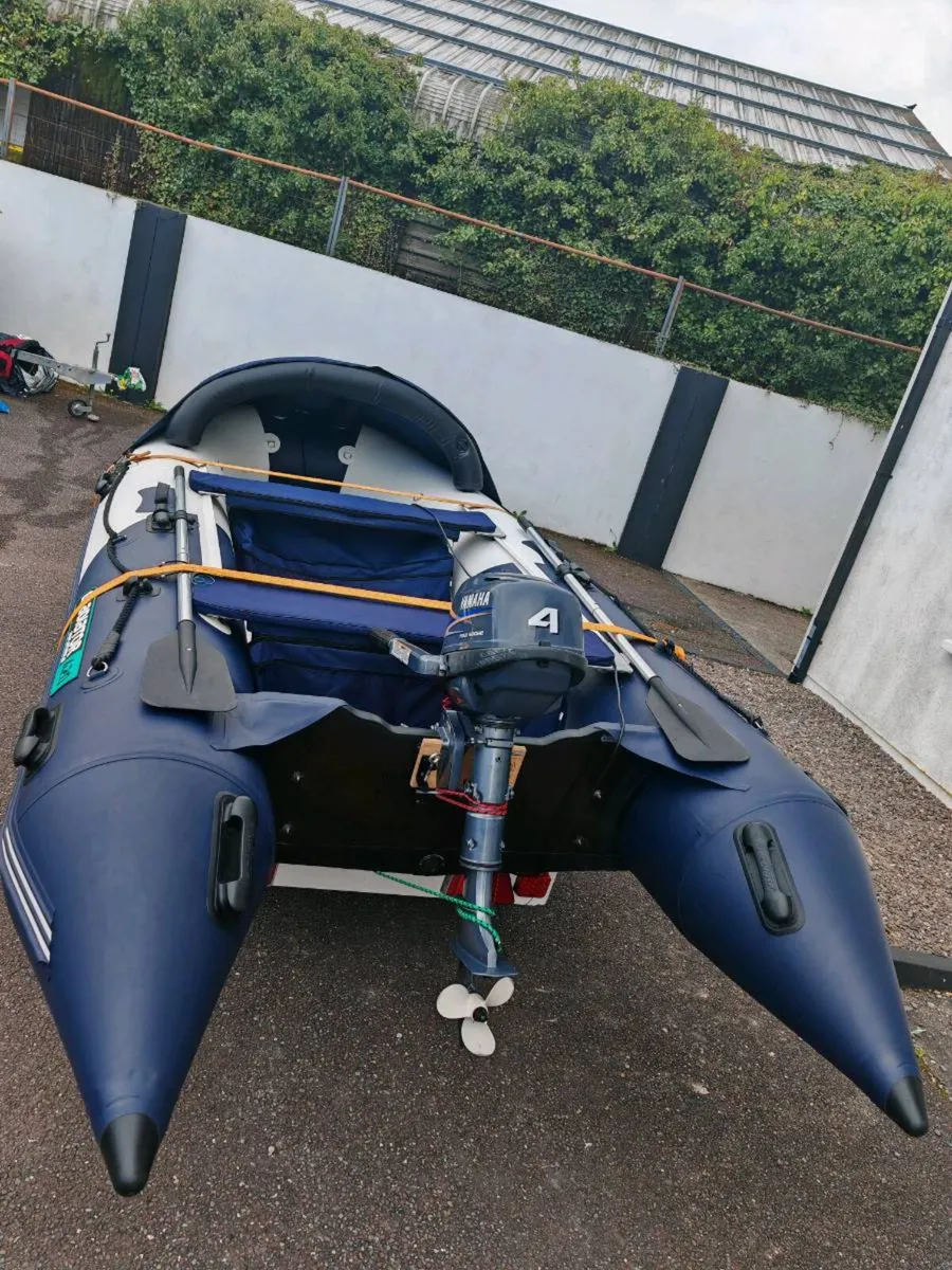 Gladiator 420m  inflatable boat (like new) - Image 2