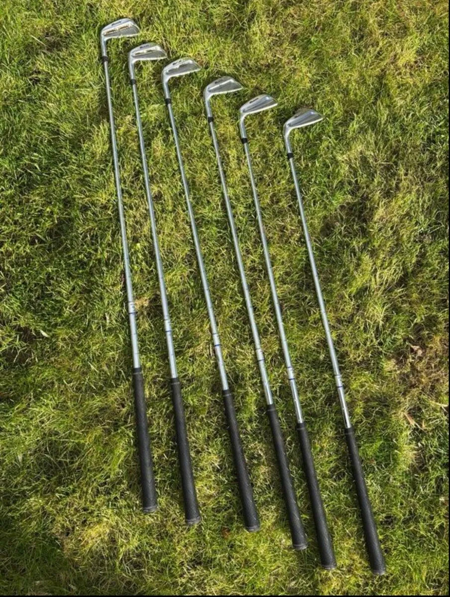 Mizuno MP-52 irons - Image 1