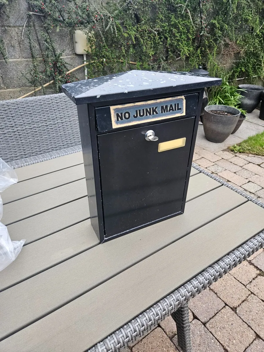 Letterbox - Image 2