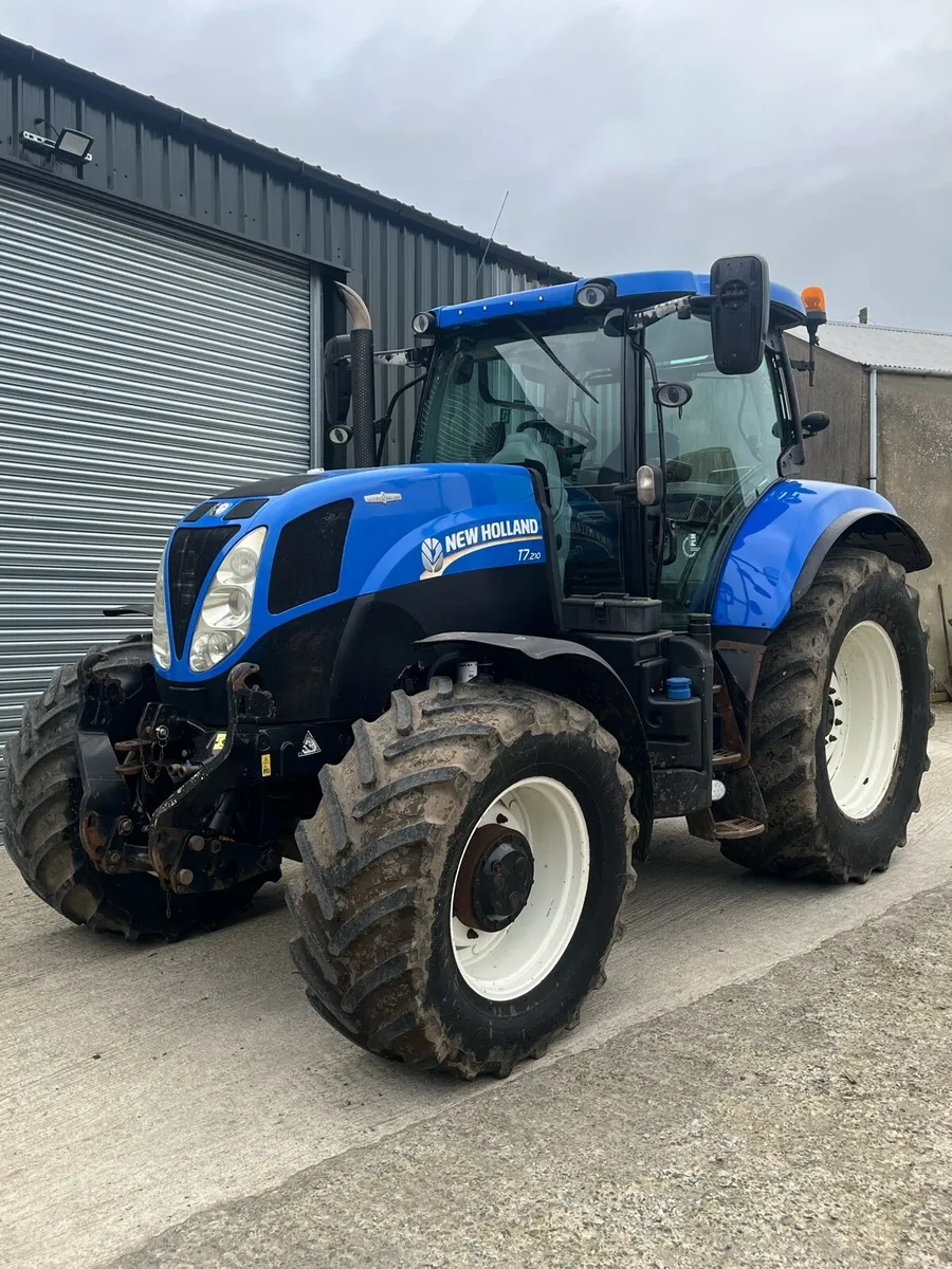 New Holland T7 210 auto command - Image 1