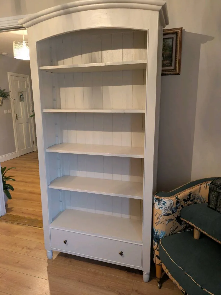 Shelf unit..bookshelves - Image 1