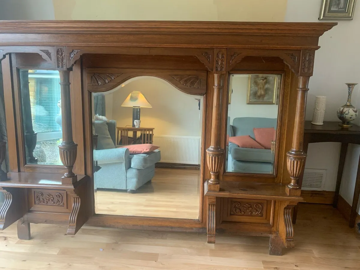 Upper sideboard - Image 1