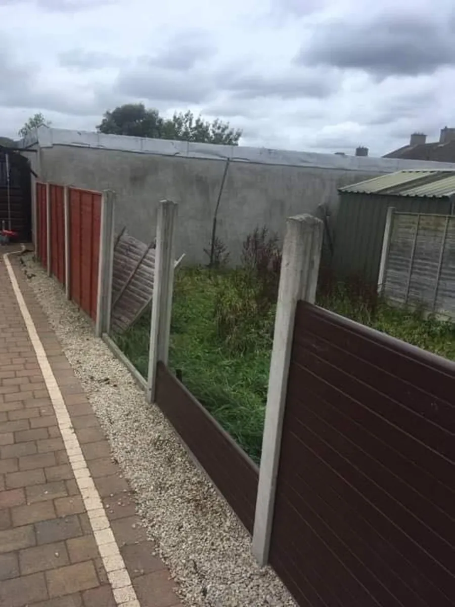 Composite PVC fencing - Image 2