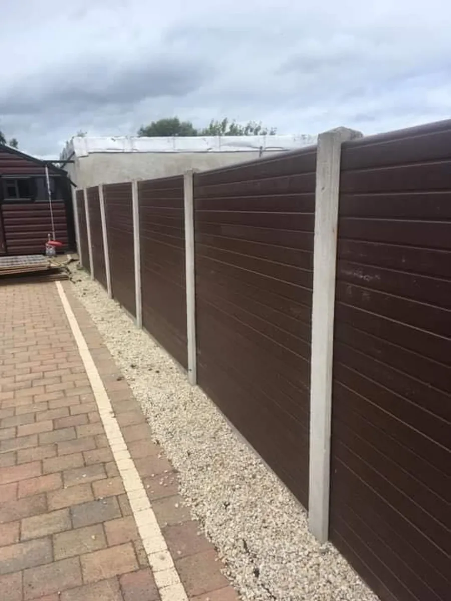 Composite PVC fencing - Image 3