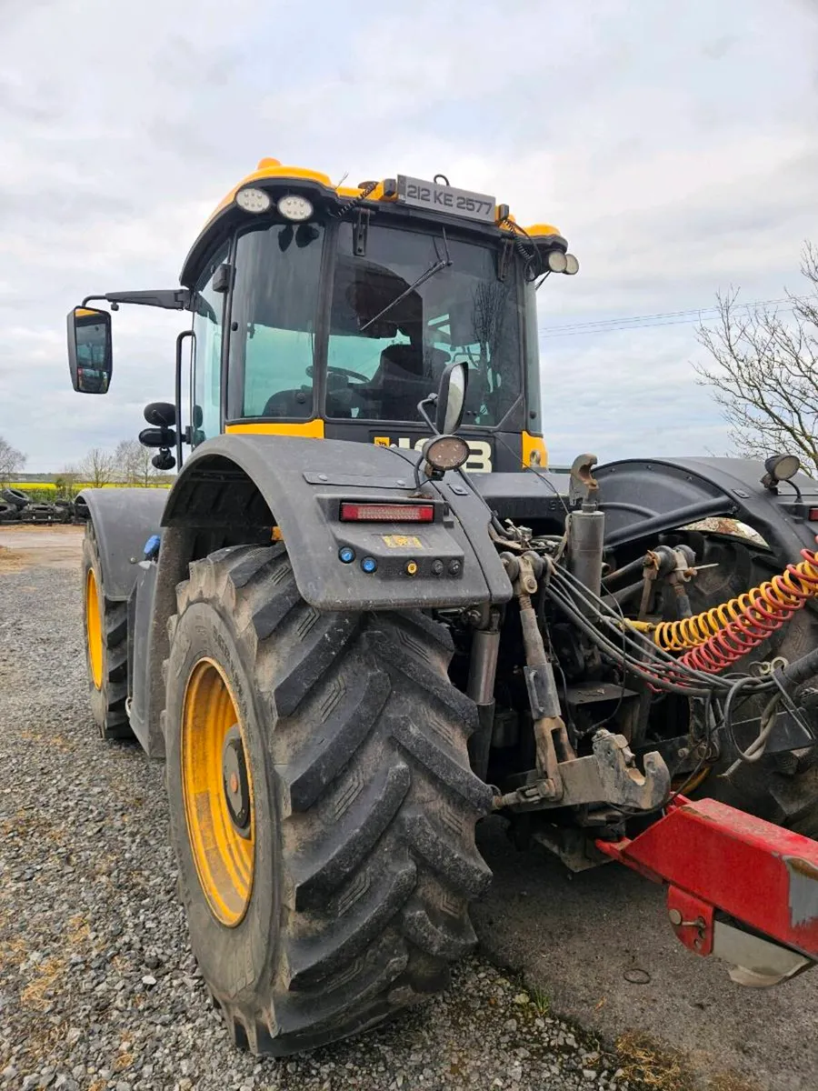 Fastrac 4220 - Image 3