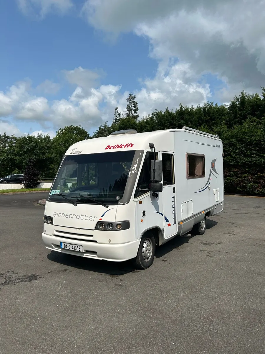 04 Dethleffs Globetrotter Motorhome/Camper - Image 1