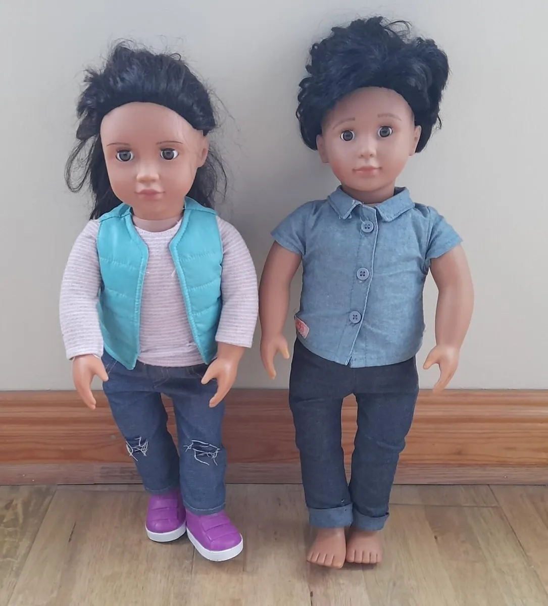 Our Generation dolls x 5 - Image 1