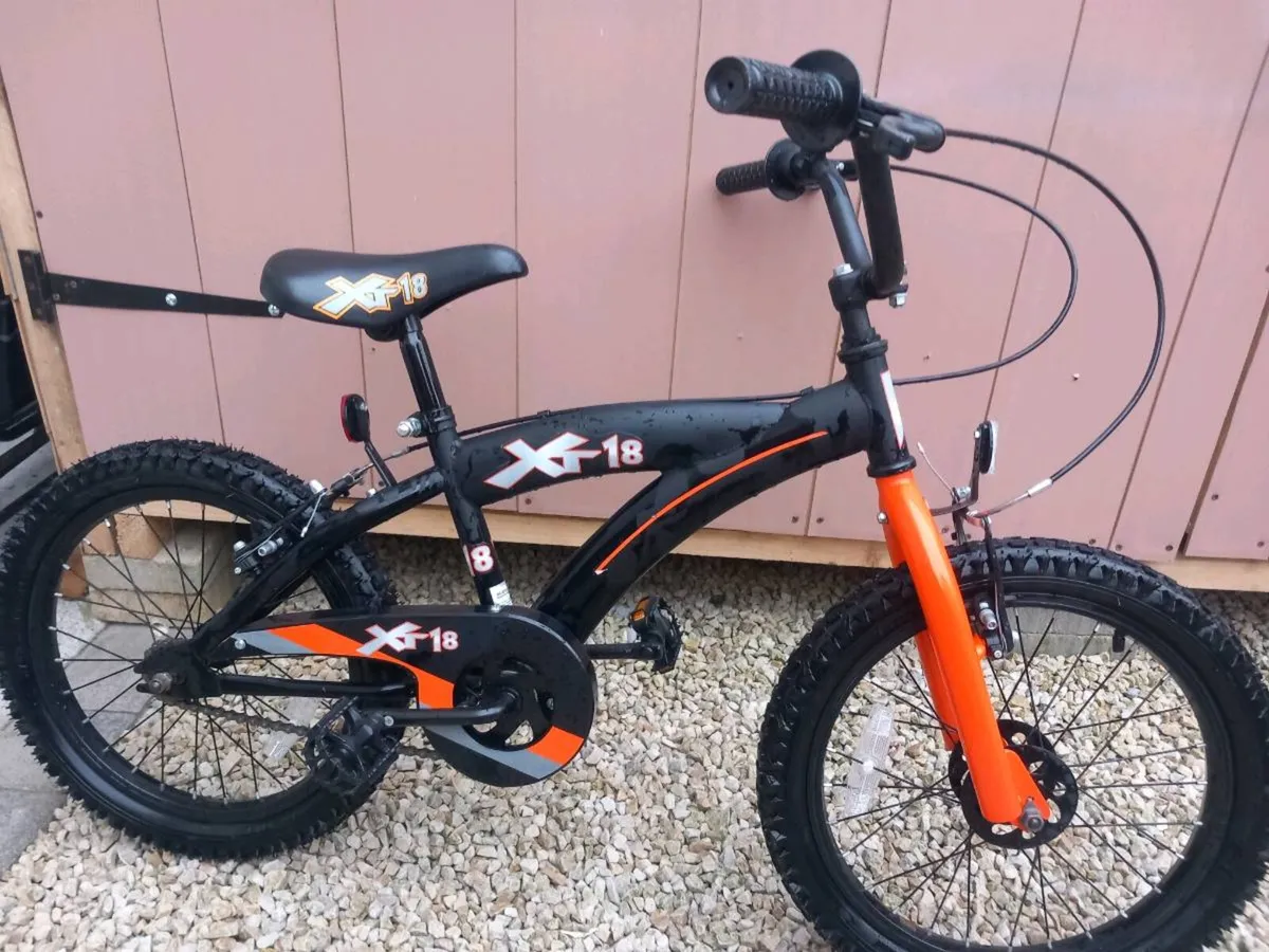 XT Kids bike size 18 inch wheels - Image 1