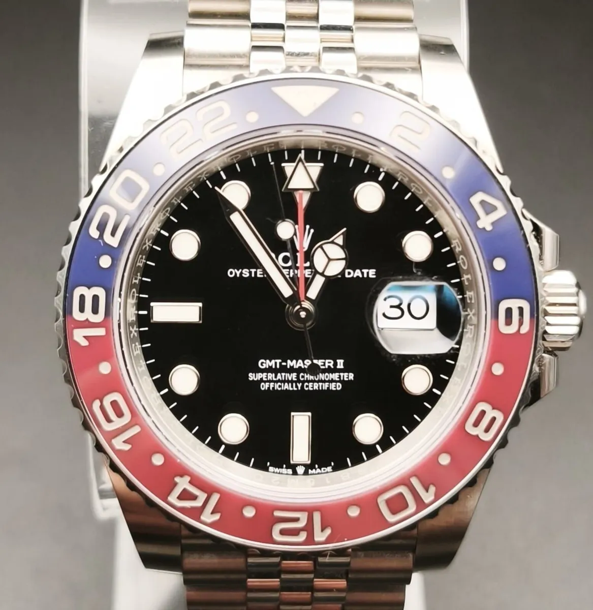 Rolex GMT Master ii Pepsi - Image 4