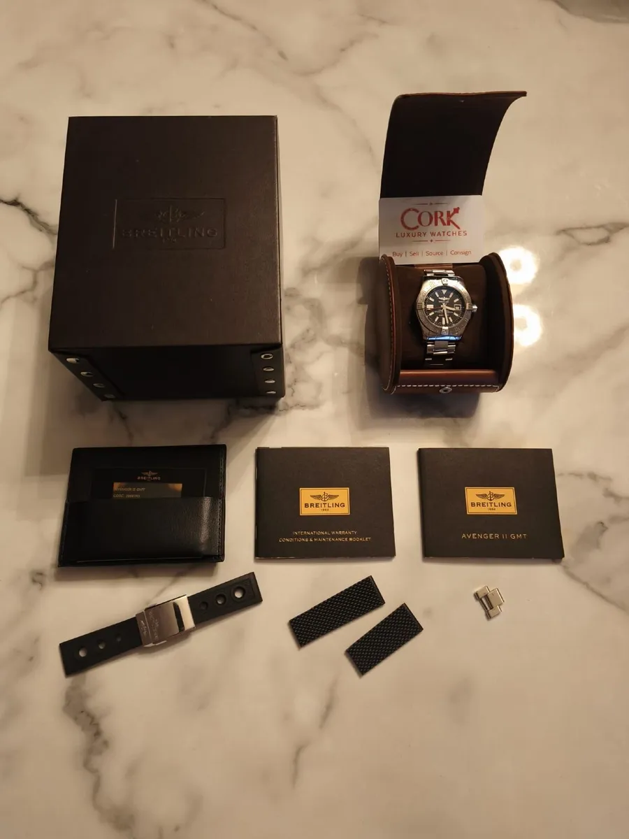 Breitling Avenger ii GMT - Image 2