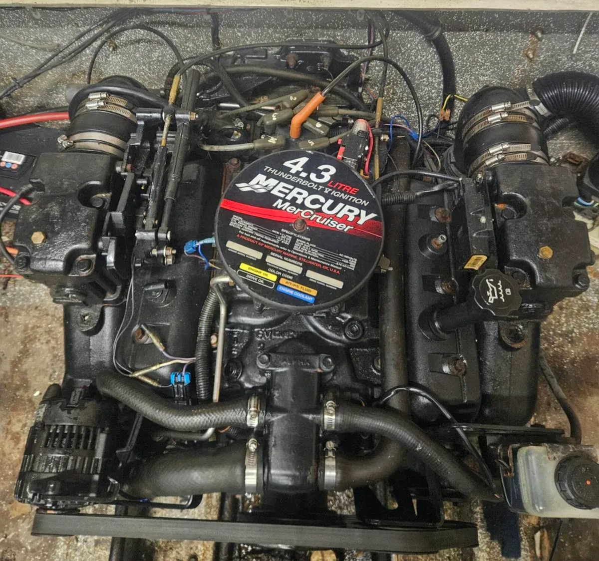 Mercruiser 4.3 v6 engine - Image 1