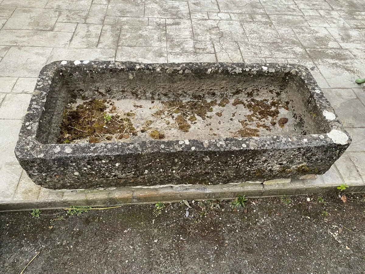 Limestone Trough - Image 2