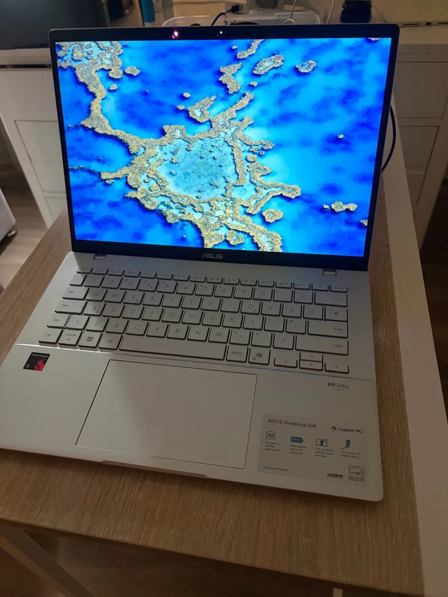 ASUS Vivobook S14 - Image 2
