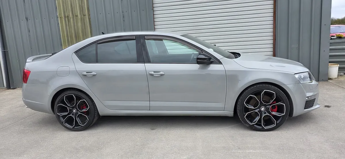 141 SKODA OCTAVIA VRS DIESEL - Image 4