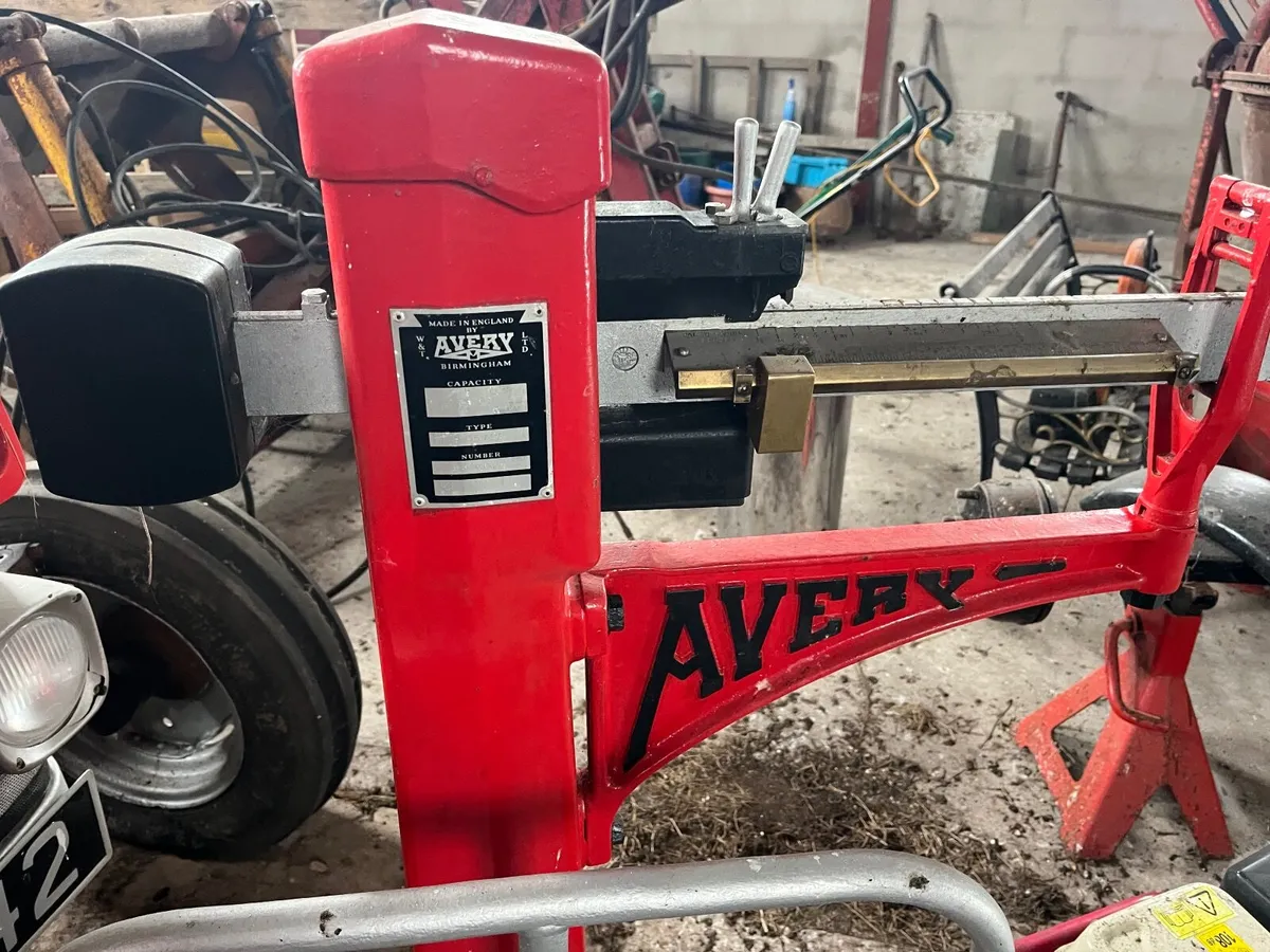 Vintage machinery - Image 3