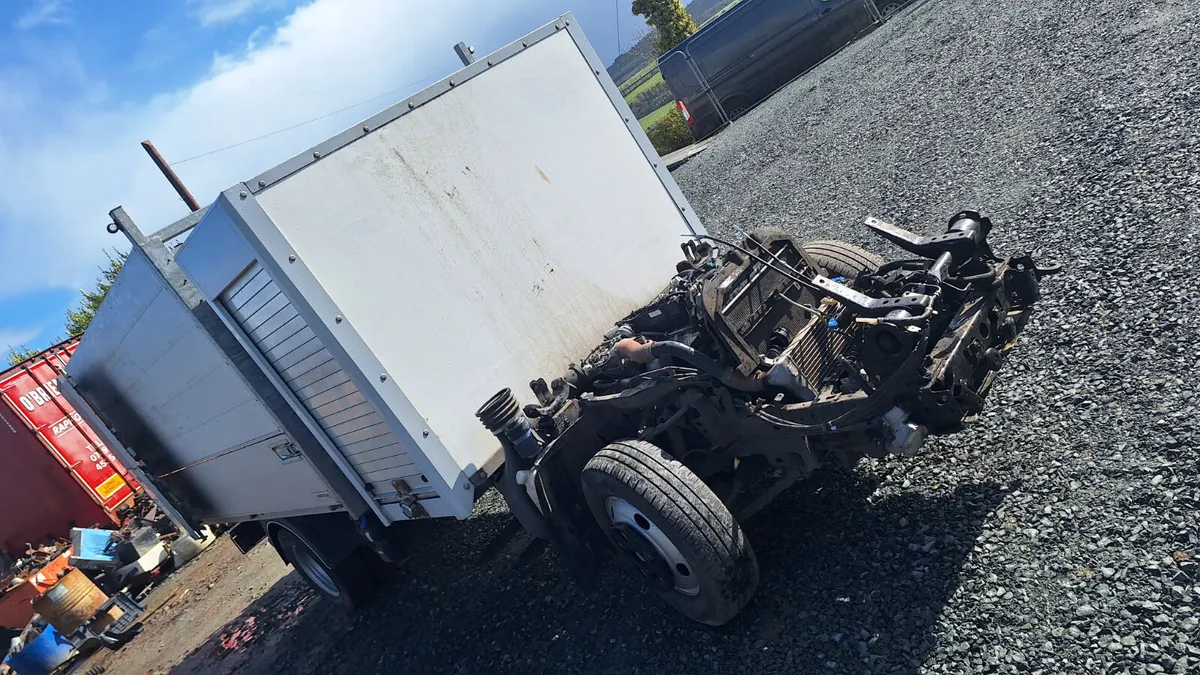 2025 Isuzu Grafter N35.125 For Dismantling - Image 3