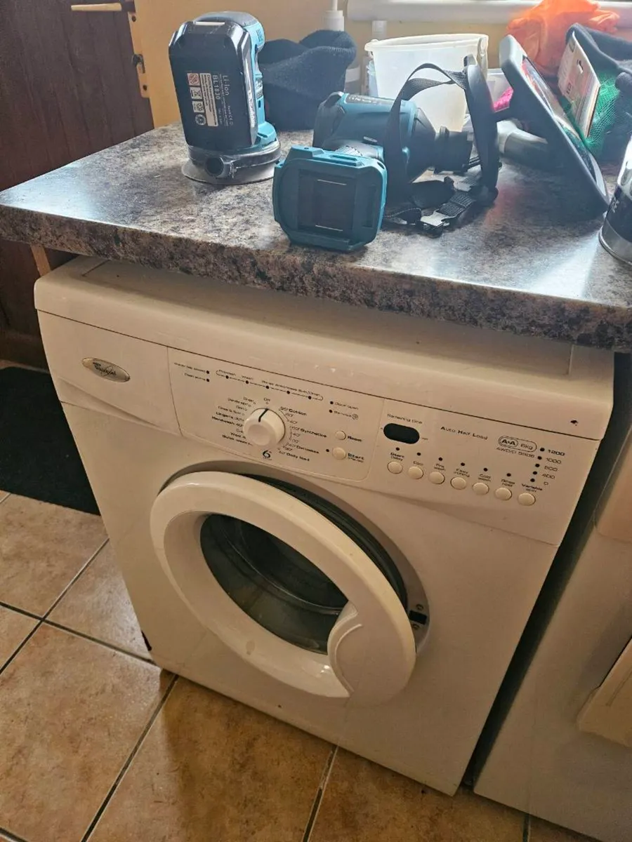 Whirlpool washing machine - Image 2