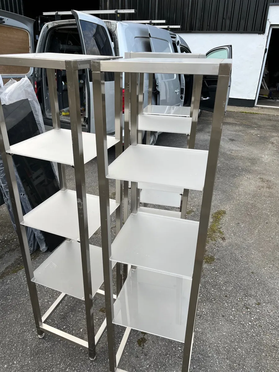 Display shelves - Image 3