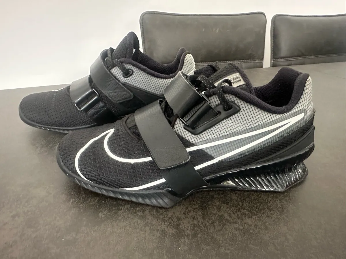 Nike Romaloes 4 - Image 2