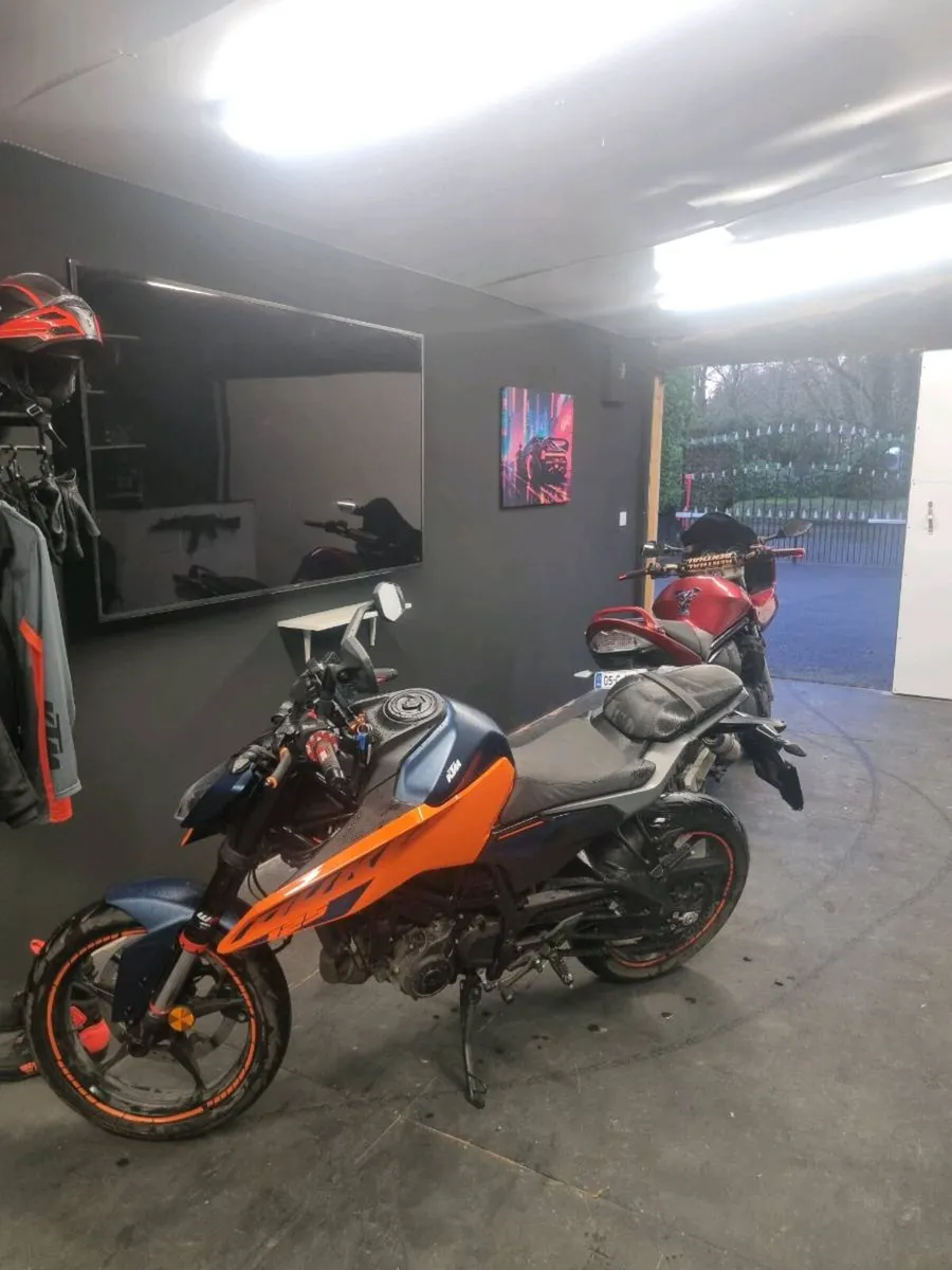 Ktm duke 125