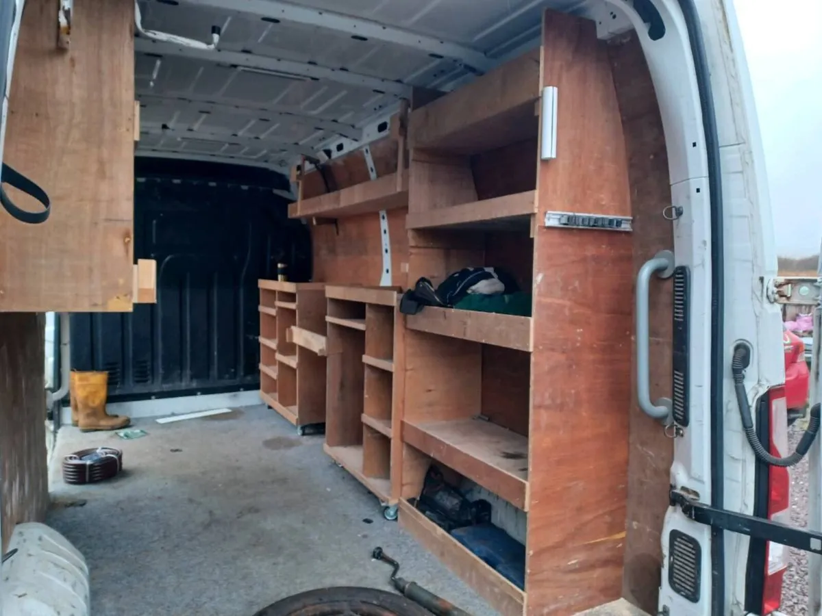 Van shelving - Image 2