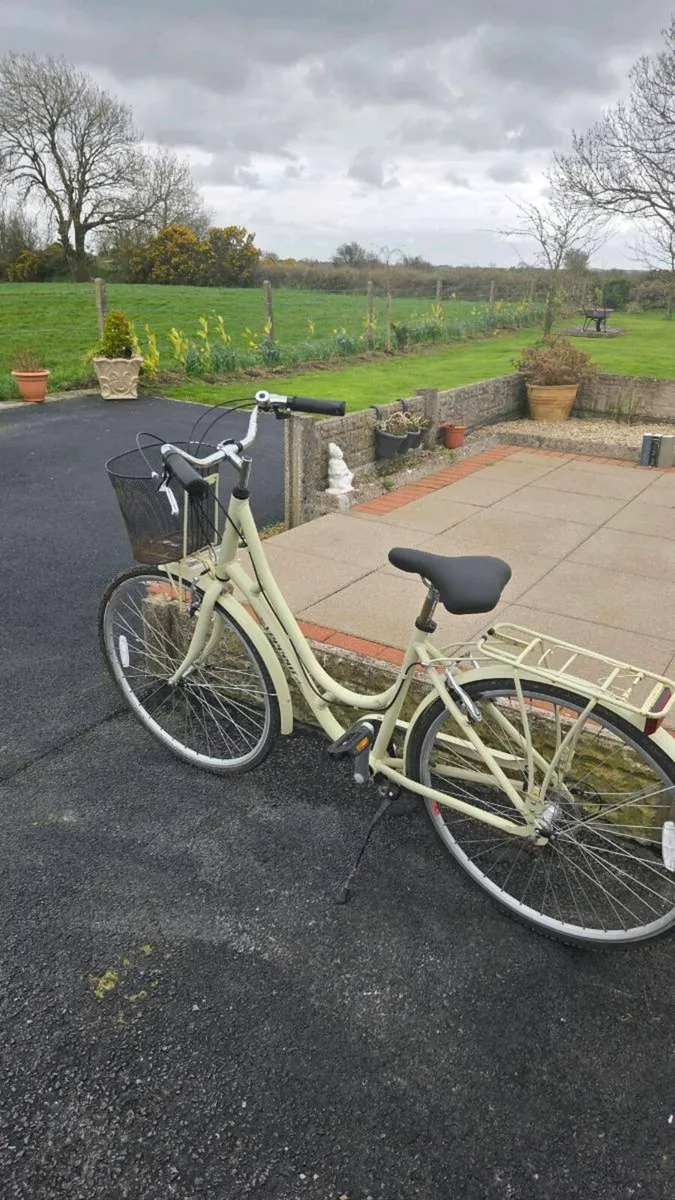 Vercelli Venice ladies bike - Image 1