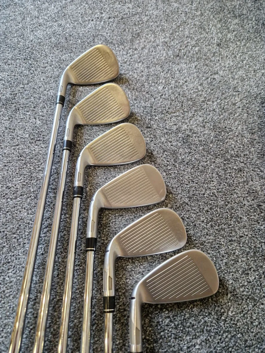 Taylormade irons sim2max - Image 2