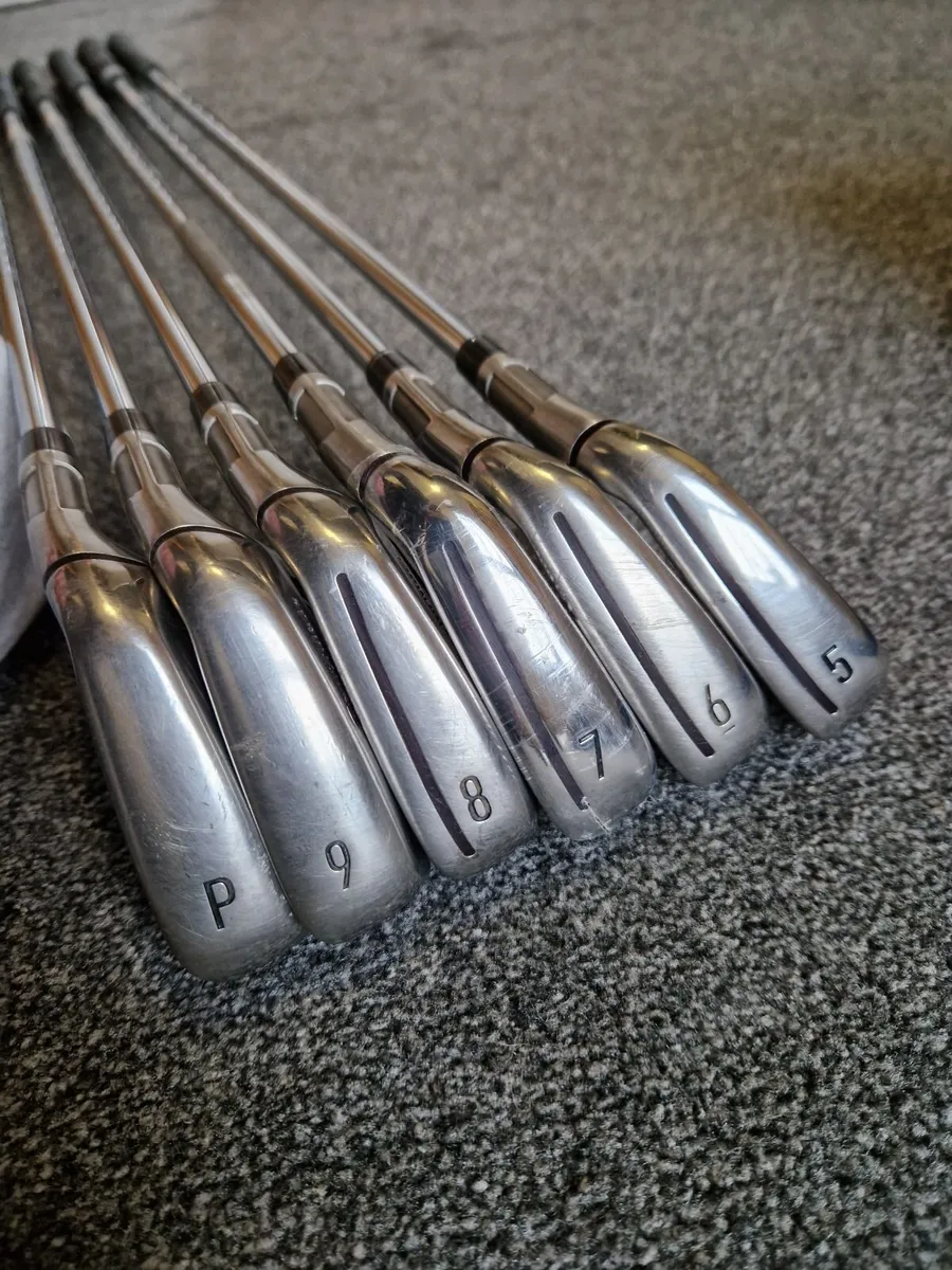 Taylormade irons sim2max - Image 4