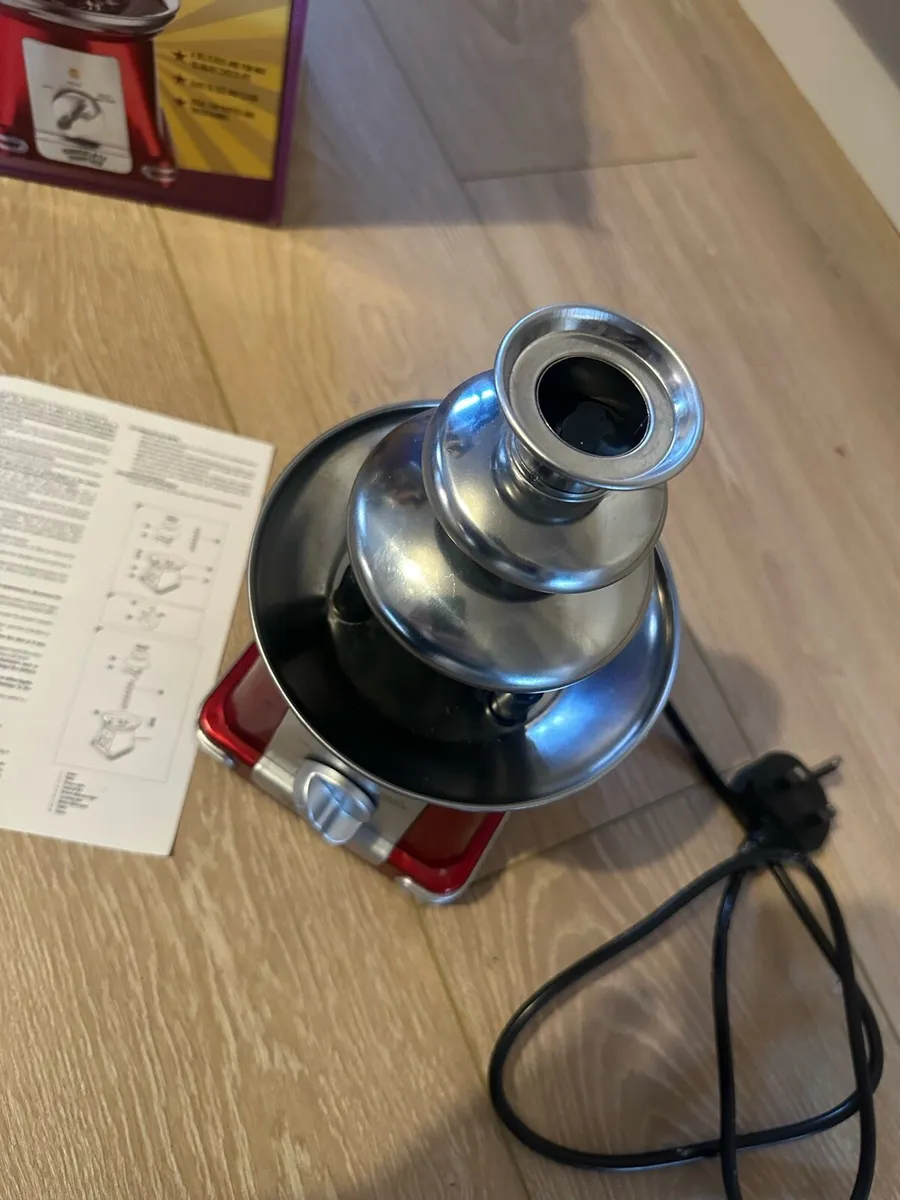 Chocolate Fountain - Image 3