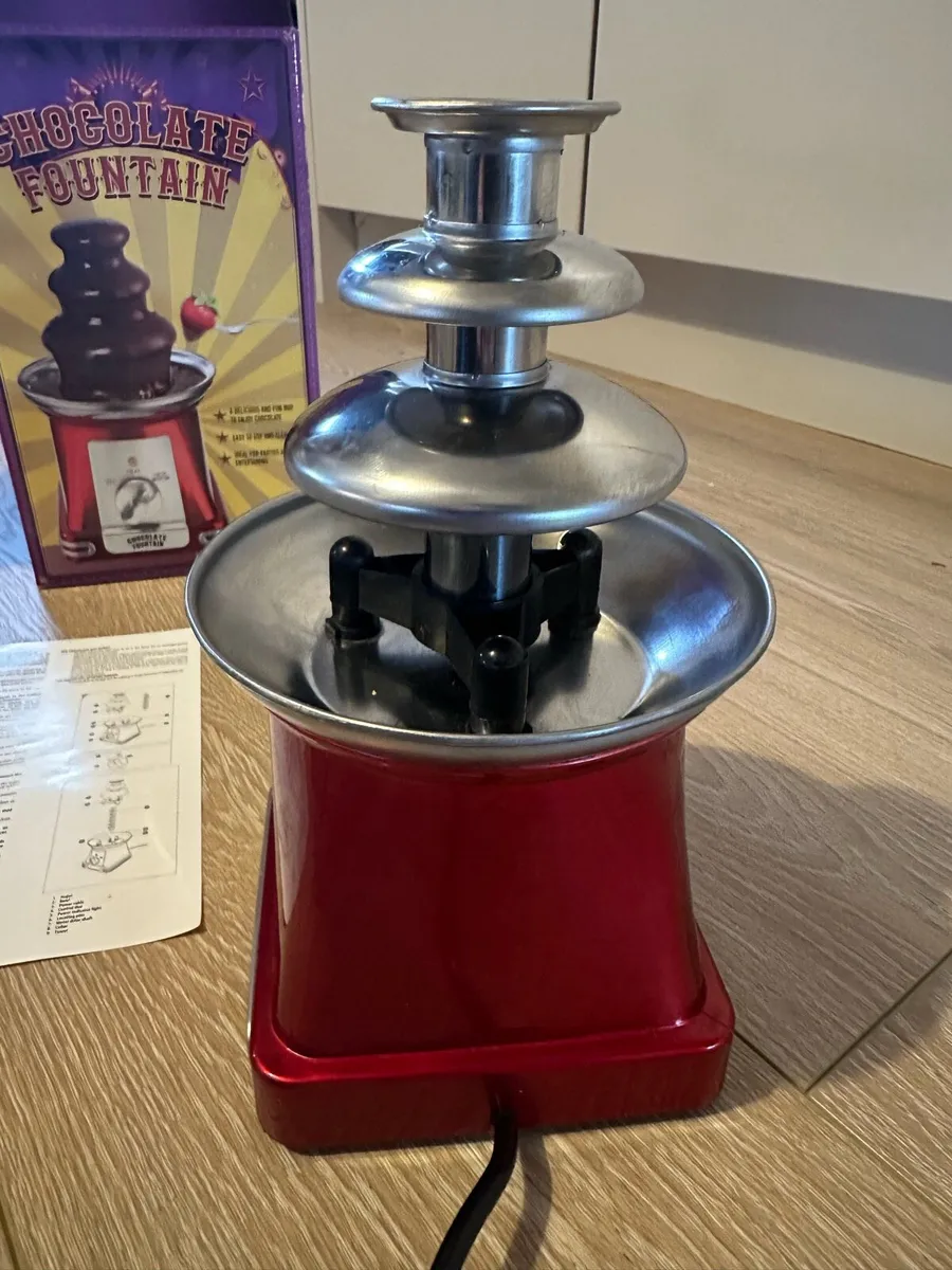 Chocolate Fountain - Image 4