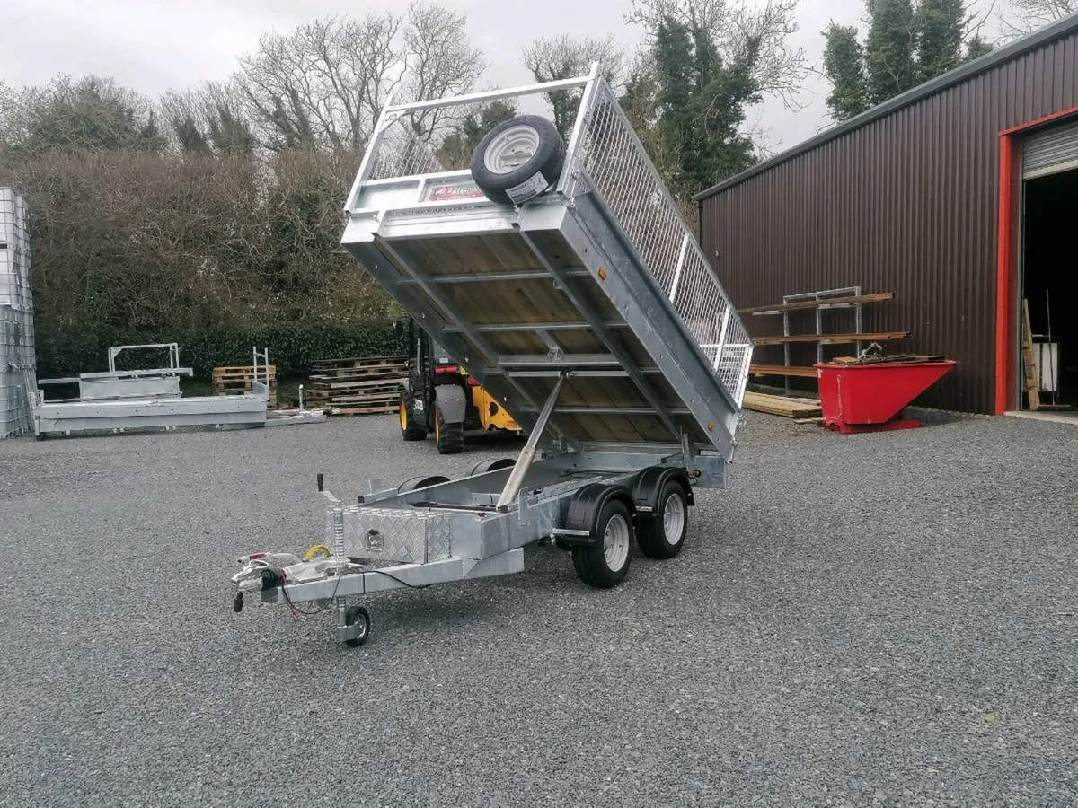 10 / 5 TIPPER - Image 1