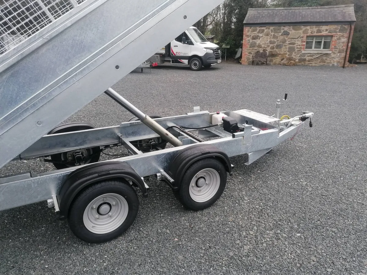 10 / 5 TIPPER - Image 3