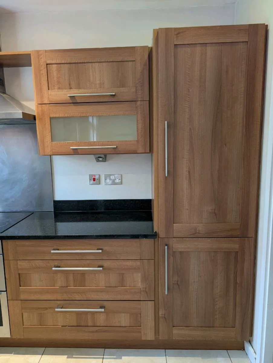 Full walnut kitchen + appliances - quartz worktop - Image 2