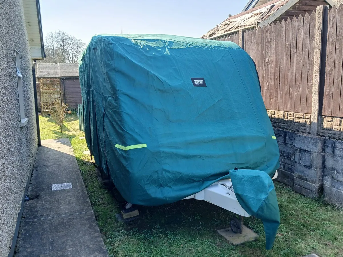 Caravan knightsbrige se - Image 2