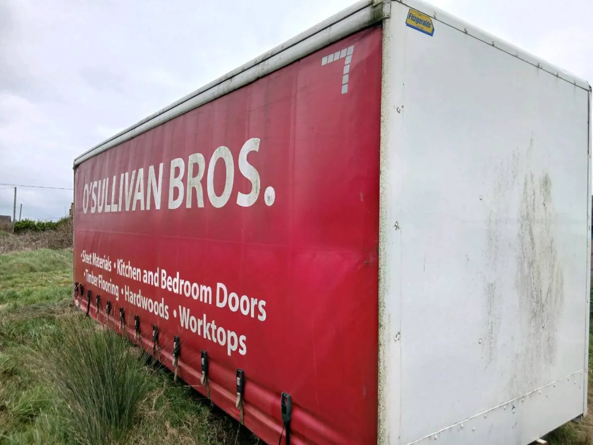 Truck body - Image 1