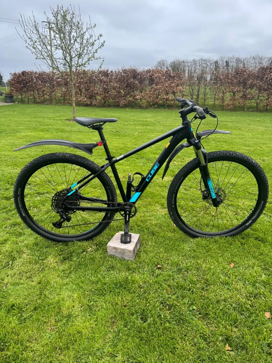 Cube Analog Mountain Bike - Size M - Image 1