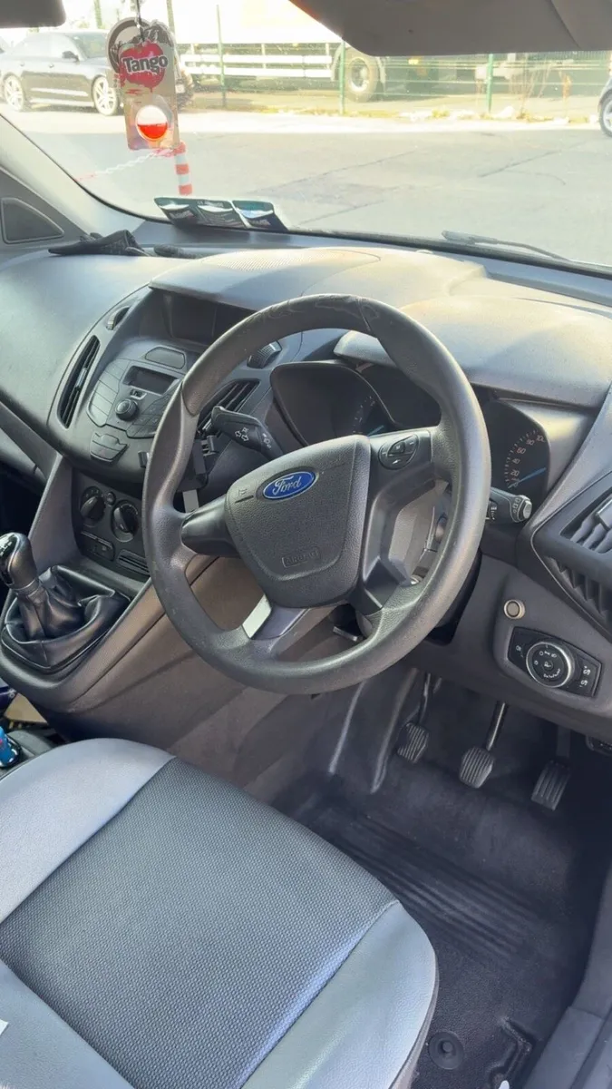Ford Transit Connect - Image 2