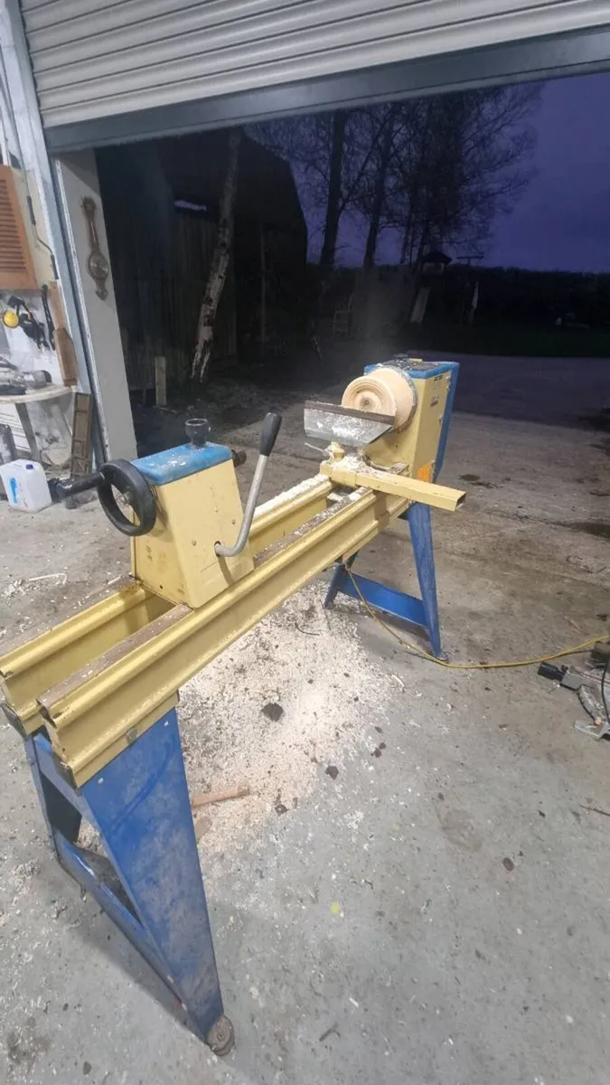Wood turning lathe - Image 3
